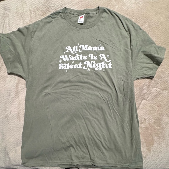 ‘All Mama wants is a silent night’ Holiday T-Shirt - Picture 1 of 4